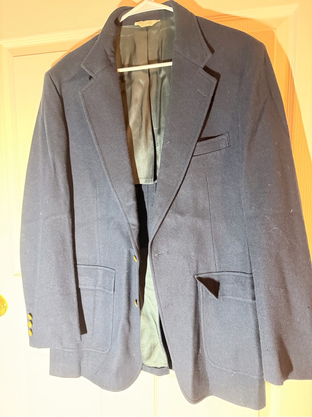 Navy Men’s Wool Blend Blazer - Classic Single-Breasted Sport Coat
